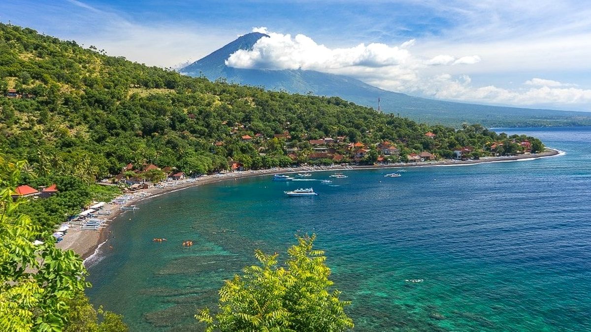 Plage et côte balinaise pour finir un itinéraire de deux semaines à Bali